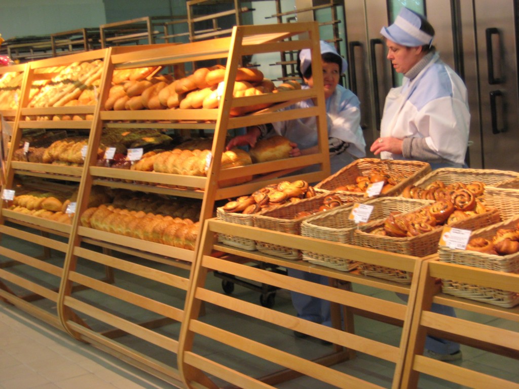 Хлебные стеллажи: продажа в Челябинске